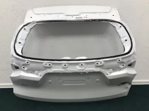 Дверь багажника Haval Haval F7 — фото 2