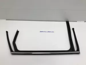 Уплотнитель стекла двери задней левой Hyundai Santa Fe (2018-2022) — фото 2