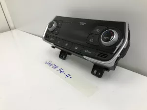Блок управления климатической установкой Hyundai Santa Fe (2018-2022) — фото 4