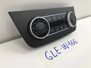 Блок управления климатической установкой Mercedes-Benz GLE-Class (2015-2020) — фото 4