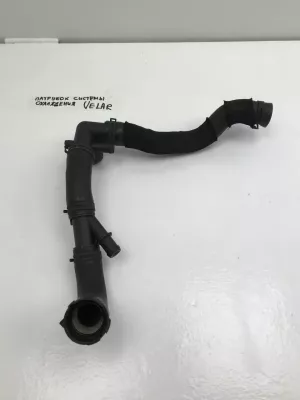 Патрубок радиатора Land Rover Range Rover Velar HK838N241DE LR091896 — фото 4