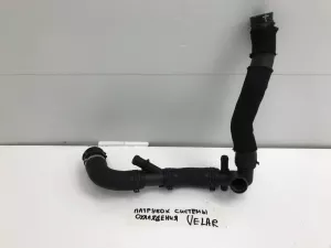 Патрубок радиатора Land Rover Range Rover Velar HK838N241DE LR091896 — фото 1