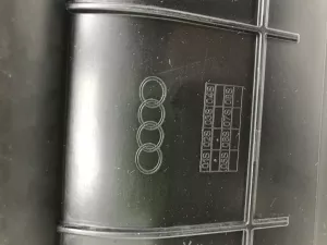 Дефлектор Audi e-tron (2018) — фото 9