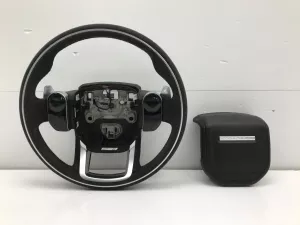 Руль Land Rover Range Rover Velar J8A2043B13 — фото 1