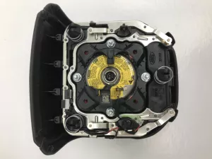 Руль Land Rover Range Rover Velar J8A2043B13 — фото 16