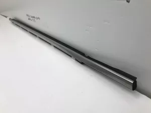 Молдинг стекла передний правый Geely Coolray SX11 (2018) — фото 2