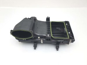Корпус воздушного фильтра Mercedes E220 D Amg W213 — фото 3