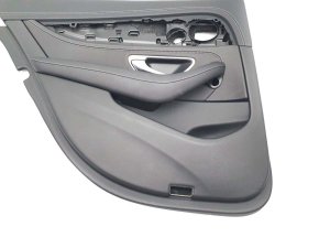 Обшивка двери задняя левая Mercedes E220 D Amg — фото 2