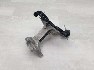Кронштейн интеркулера Mercedes Glc 250 C253 — фото 2