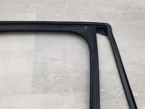 Уплотнитель стекла двери задняя левая Mercedes — фото 11