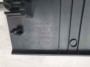 Обшивка двери багажника правая Mercedes Glc 250 — фото 3