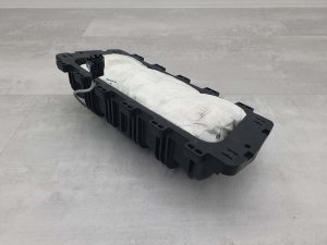 Подушка безопасности пассажира Bmw 5 G30 B47D20B — фото 2