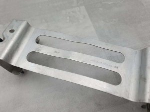 Кронштейн Jaguar E-Pace Х540 — фото 4