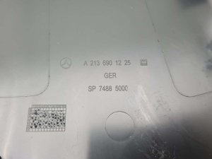 Обшивка стойки правая Mercedes E220 D Amg Рестайл — фото 4
