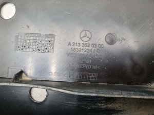Пыльник нижнего рычага задний левый Mercedes E220 — фото 8
