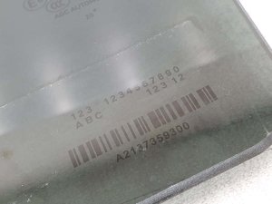 Стекло двери заднее левое Mercedes E220 D Amg — фото 4