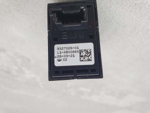 Кнопка багажника Bmw X5 G05 B57D30B 2022 — фото 1