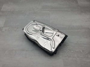 Корпус воздушного фильтра Mercedes Gle 250D W166 — фото 2