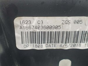 Обшивка двери багажника Mercedes Gle 250D W166 — фото 5