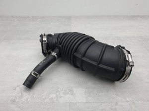 Патрубок воздушного фильтра Hyundai Santa Fe 2019 — фото 1