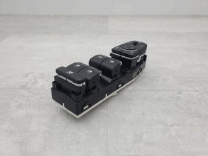 Блок кнопок стеклоподъемника Hyundai Santa Fe 2019 — фото 6