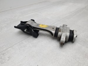 Опора двигателя Hyundai Santa Fe G4FТ 2021 — фото 4
