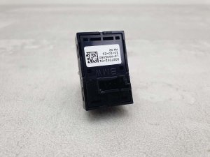 Кнопка стеклоподъемника Bmw X5 G05 B57D30B 2022 — фото 4