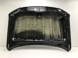 Капот Toyota Land Cruiser J200 2007-2015 — фото 2