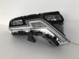 Фара правая  Kia Carnival 4  — фото 4