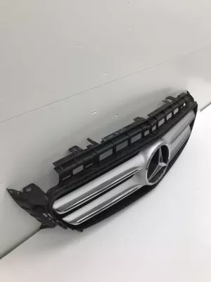 Решетка радиатора Mercedes-Benz E W213 AMG  — фото 4