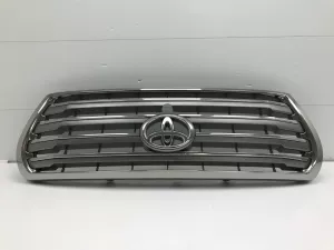 Решетка радиатора Toyota Land Cruiser (200) [5311460110]  — фото 15