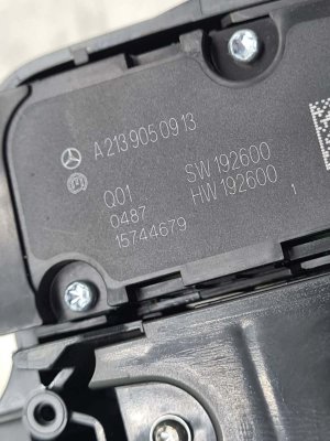 Мультимедиа Соmаnd Соnnесt Mercedes E220 D Amg — фото 6