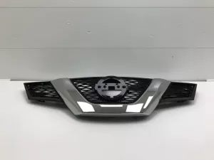 Решетка радиатора Nissan X-Trail T32 2013-2019 623104CM0A — фото 5