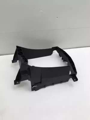 Кронштейн интеркулера передний правый Land Rover Range Rover Sport 2015 LR034556 — фото 6