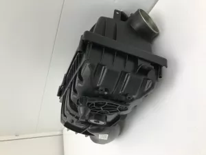Корпус воздушного фильтра левый Land Rover Range Rover Sport  [LR036426 CPLA9601CA] Range Rover Vogue — фото 10